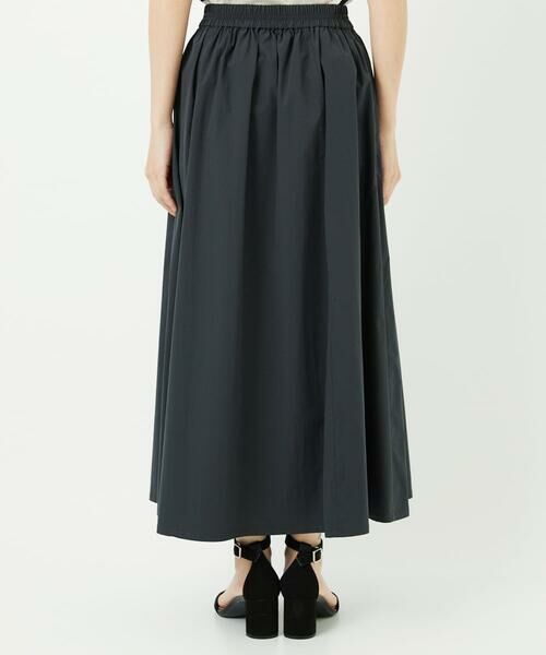 Maison de CINQ / メゾン ドゥ サンク ロング・マキシ丈スカート | [撥水加工]タフタギャザーフレアスカート | 詳細5