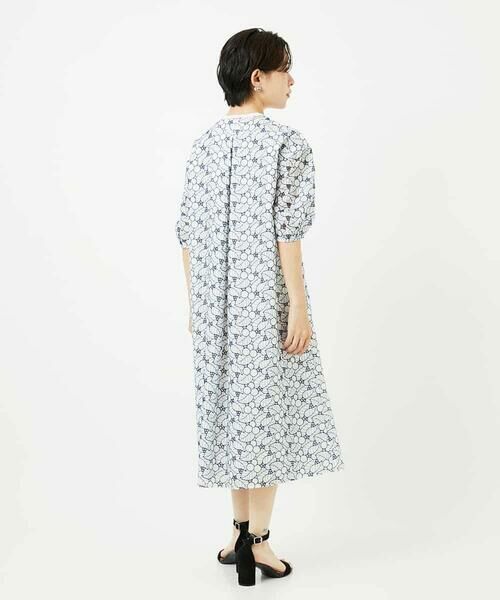 Maison de CINQ / メゾン ドゥ サンク ロング・マキシ丈ワンピース | アイレットリーフ刺繍ワンピース | 詳細15
