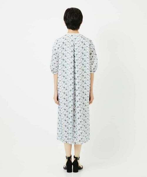 Maison de CINQ / メゾン ドゥ サンク ロング・マキシ丈ワンピース | アイレットリーフ刺繍ワンピース | 詳細21