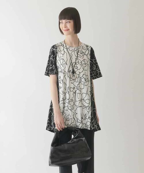 Maison de CINQ / メゾン ドゥ サンク チュニック | 【小さいサイズ】カトレア柄バイカラーデザインチュニック | 詳細2