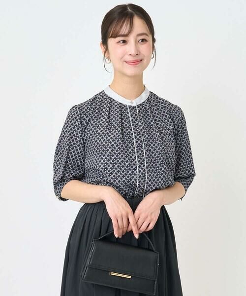 Maison de CINQ / メゾン ドゥ サンク シャツ・ブラウス | 【小さいサイズ】幾何プリント配色ブラウス/接触冷感/洗濯機で洗える | 詳細1