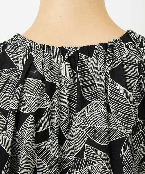 Maison de CINQ / メゾン ドゥ サンク シャツ・ブラウス | ミラクルウェーブリーフプリントブラウス | 詳細7