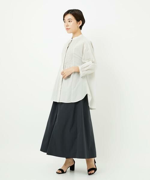 Maison de CINQ / メゾン ドゥ サンク シャツ・ブラウス | バンドカラーシャーリングコットン7分袖ブラウス | 詳細17