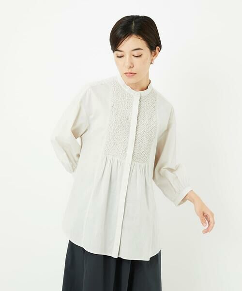 Maison de CINQ / メゾン ドゥ サンク シャツ・ブラウス | バンドカラーシャーリングコットン7分袖ブラウス | 詳細2