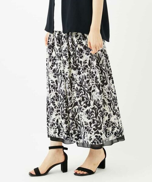 Maison de CINQ/メゾン ドゥ サンク [セットアップ対応]フラワープリントスカート 濃紺 S