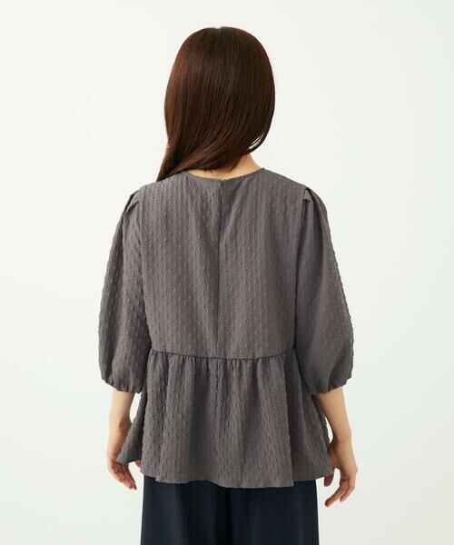 Maison de CINQ / メゾン ドゥ サンク シャツ・ブラウス | 【小さいサイズ】エンボス加工ペプラムブラウス/洗える | 詳細2