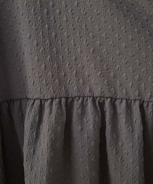 Maison de CINQ / メゾン ドゥ サンク シャツ・ブラウス | 【小さいサイズ】エンボス加工ペプラムブラウス/洗える | 詳細7