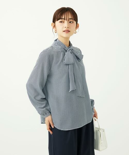 Maison de CINQ/メゾン ドゥ サンク 【小さいサイズ】ボウタイ付き千鳥柄プリントブラウス/洗濯機で洗える ネイビー S