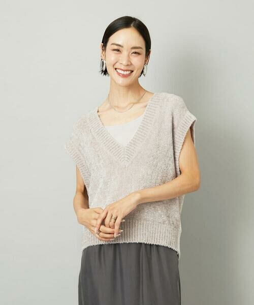 Maison de CINQ / メゾン ドゥ サンク ベスト | [小さいサイズ]フェザータッチVネックベスト | 詳細1