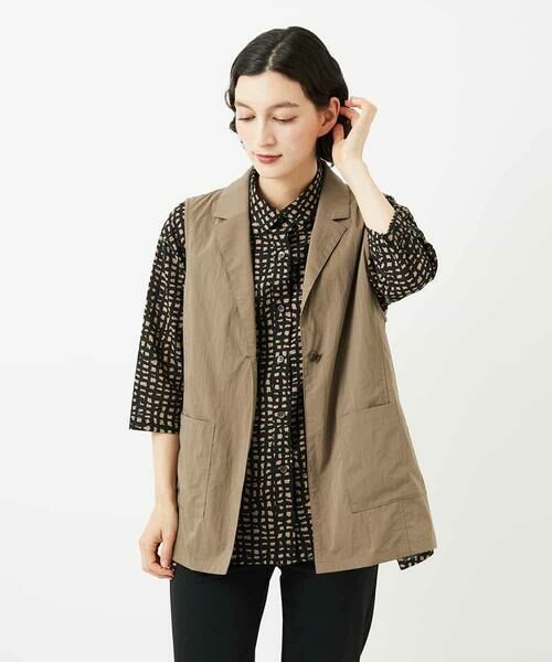 Maison de CINQ / メゾン ドゥ サンク ベスト | ナイロンストレッチテーラードカラージレ | 詳細8