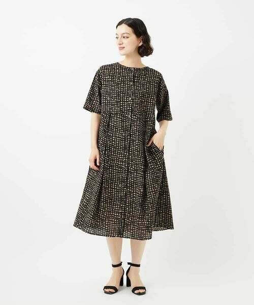 Maison de CINQ / メゾン ドゥ サンク ロング・マキシ丈ワンピース | [日本製]ミラクルウェーブブロックプリントワンピース | 詳細5