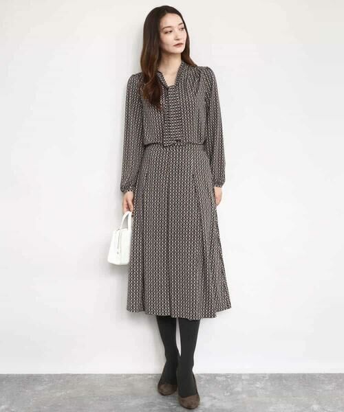 Maison de CINQ / メゾン ドゥ サンク カットソー | 【小さいサイズ】スクエア幾何柄ボウタイカットソー/洗濯機で洗える | 詳細2