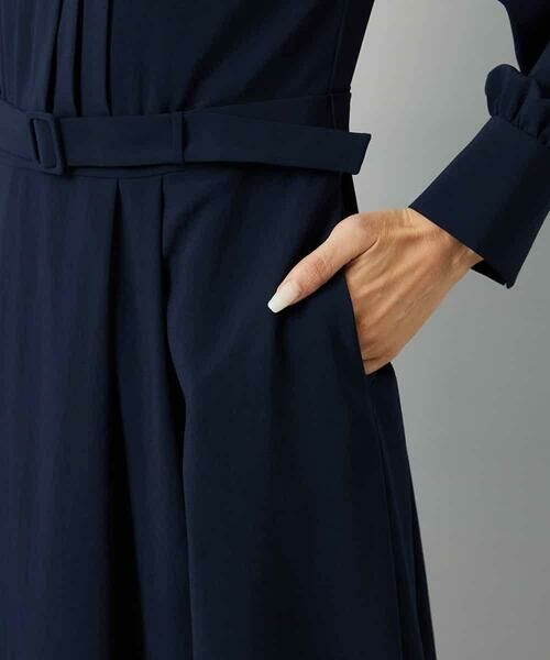 Maison de CINQ / メゾン ドゥ サンク ロング・マキシ丈ワンピース | [小さいサイズ]ノーカラープリーツワンピース | 詳細19
