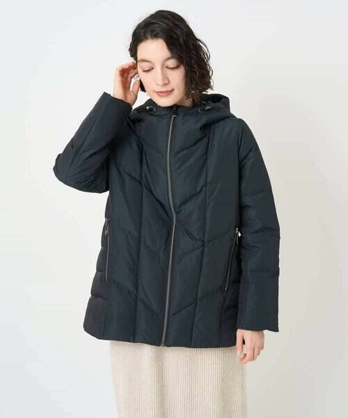 Maison de CINQ / メゾン ドゥ サンク ダウンジャケット・ベスト | タフタメモリーダウンジャケット | 詳細1