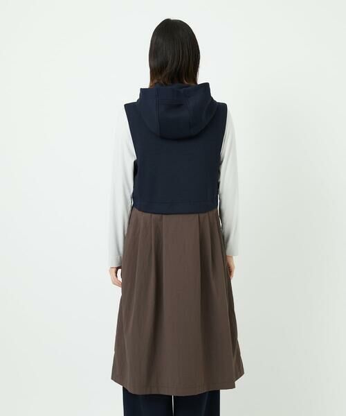 Maison de CINQ / メゾン ドゥ サンク セットアップ | ダンボールタフタドッキングロングジレ | 詳細7