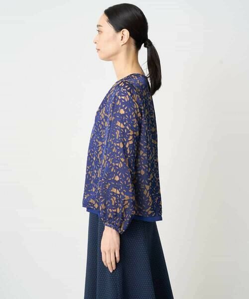 Maison de CINQ / メゾン ドゥ サンク シャツ・ブラウス | [セットアップ対応]フラワーオパールプリントブラウス | 詳細3