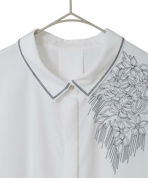 Maison de CINQ / メゾン ドゥ サンク シャツ・ブラウス | 刺繍デザイン長袖ブラウス | 詳細2