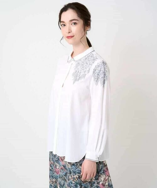 Maison de CINQ / メゾン ドゥ サンク シャツ・ブラウス | 刺繍デザイン長袖ブラウス | 詳細9