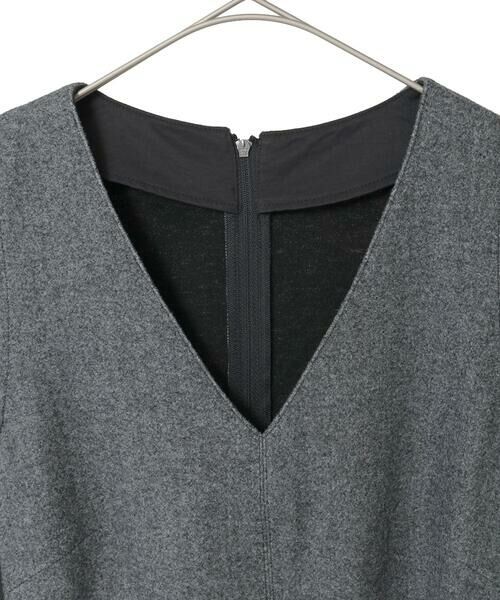 Maison de CINQ / メゾン ドゥ サンク ロング・マキシ丈スカート | 【小さいサイズ】異素材Vネックジャンパースカート | 詳細15