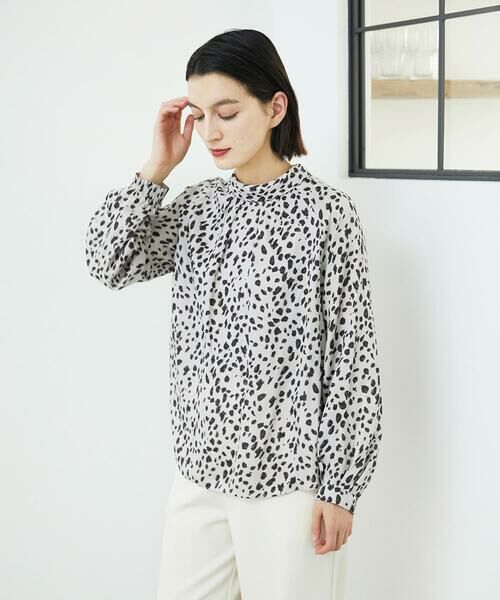 Maison de CINQ / メゾン ドゥ サンク シャツ・ブラウス | [日本製/セットアップ対応]レオパードロールネックブラウス | 詳細1