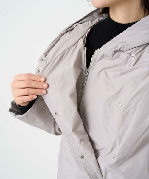 Maison de CINQ / メゾン ドゥ サンク ダウンジャケット・ベスト | ステッチレスシャンブレーロングダウンコート | 詳細12