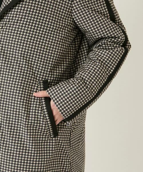 Maison de CINQ / メゾン ドゥ サンク ダウンジャケット・ベスト | 【小さいサイズ】千鳥プリントテープアクセントダウンコート | 詳細24