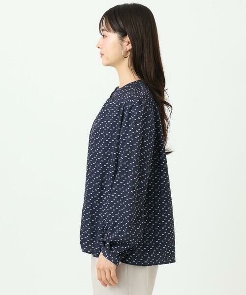 Maison de CINQ / メゾン ドゥ サンク シャツ・ブラウス | 【小さいサイズ】ミニトライアングル幾何柄ブラウス/接触冷感/UVカット/洗濯機で洗える | 詳細4