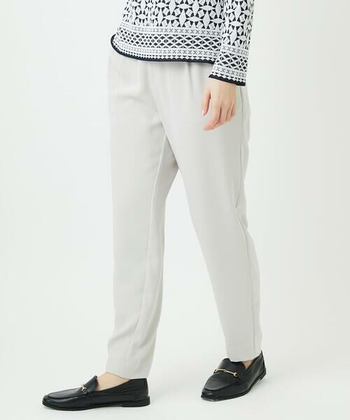 Maison de CINQ / メゾン ドゥ サンク ショート・ハーフ・半端丈パンツ | [日本製]リラックスサテンテーパードパンツ | 詳細2