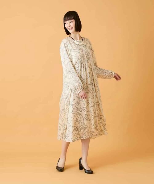 Maison de CINQ / メゾン ドゥ サンク ロング・マキシ丈ワンピース | 【小さいサイズ】ボタニカルモチーフピンタックドレス | 詳細11