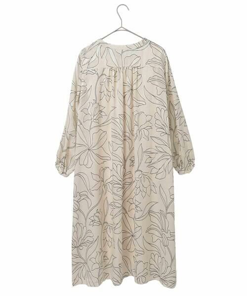 Maison de CINQ / メゾン ドゥ サンク ロング・マキシ丈ワンピース | 【小さいサイズ】ボタニカルモチーフピンタックドレス | 詳細16