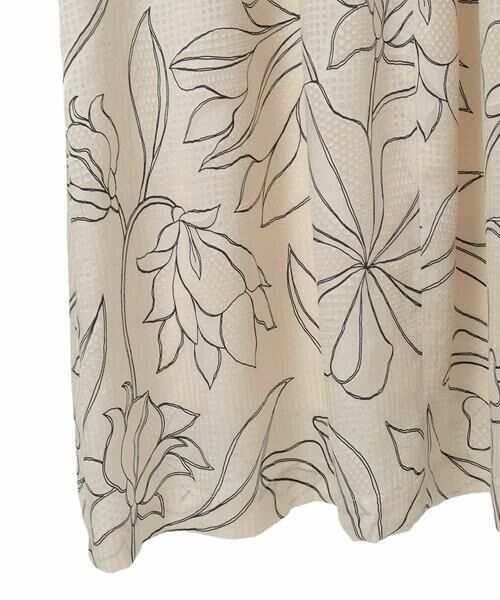 Maison de CINQ / メゾン ドゥ サンク ロング・マキシ丈ワンピース | 【小さいサイズ】ボタニカルモチーフピンタックドレス | 詳細20