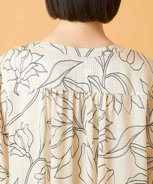 Maison de CINQ / メゾン ドゥ サンク ロング・マキシ丈ワンピース | 【小さいサイズ】ボタニカルモチーフピンタックドレス | 詳細5