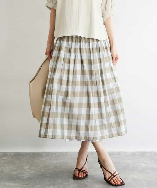 Maison de CINQ / メゾン ドゥ サンク ロング・マキシ丈スカート | 【小さいサイズ】[洗える]シアーチェックストライプ柄リバーシブルスカート（ベージュ×ライトグレー）