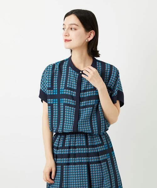 Maison de CINQ / メゾン ドゥ サンク シャツ・ブラウス | [日本製/セットアップ対応]ジオメトリックスカーフ柄ブラウス | 詳細4