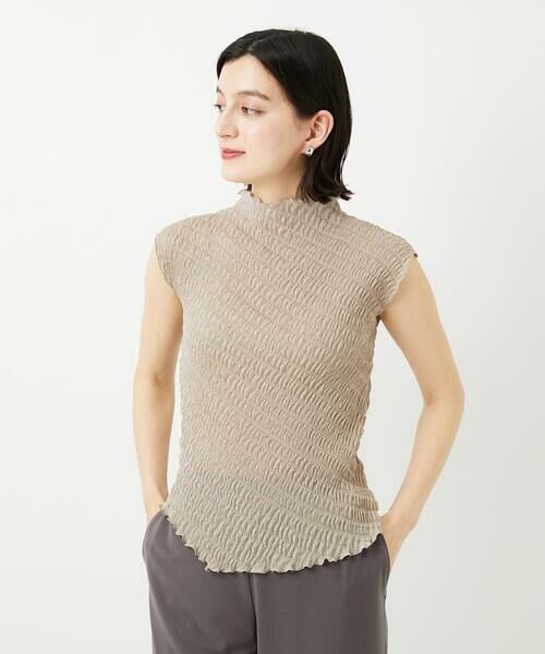 Maison de CINQ / メゾン ドゥ サンク シャツ・ブラウス | プリーツフレンチスリーブプルオーバー（ベージュ）