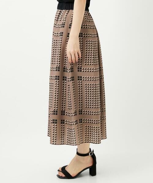 Maison de CINQ / メゾン ドゥ サンク ロング・マキシ丈スカート | [日本製/セットアップ対応]ジオメトリックスカーフ柄スカート | 詳細16
