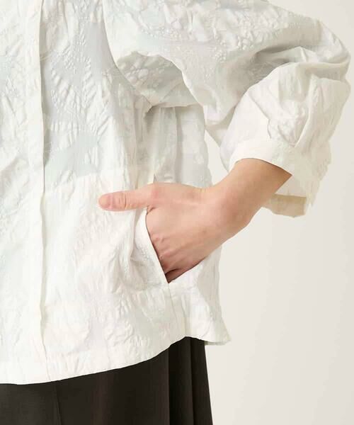 Maison de CINQ / メゾン ドゥ サンク シャツ・ブラウス | 【小さいサイズ】ボタニカルモチーフショートブラウス | 詳細16