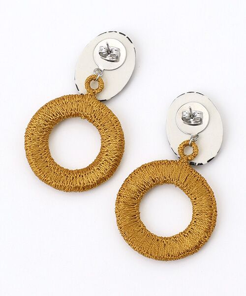 maison de F / メゾンドエフ ピアス・イヤリング | ピアス ブックシェルフ（ブラック）刺繍リング | 詳細1