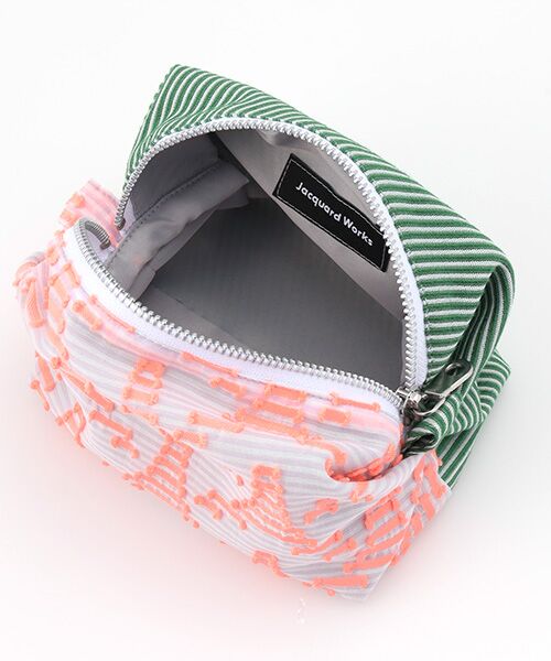 maison de F / メゾンドエフ ポーチ | Caramel pouch / pink triangle × green stripe | 詳細5
