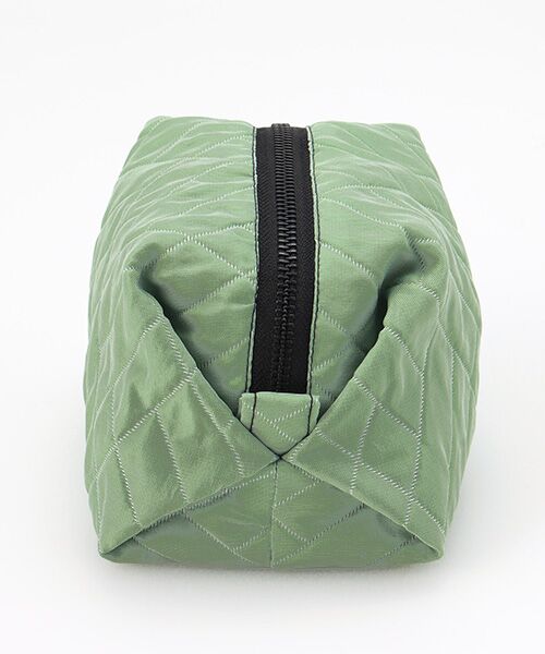 maison de F / メゾンドエフ ポーチ | Caramel pouch / green matrasse | 詳細2