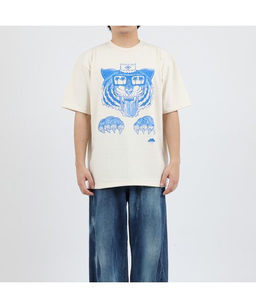Moschino スロカンフリントクルネックTシャツ 【関税込】 Se134949d82604b068a32ab35124e4