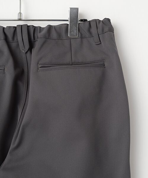 maison de F / メゾンドエフ スラックス・ドレスパンツ | SOLID DOUBLE－KNIT TAPERED PANTS | 詳細3