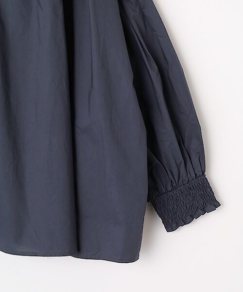 maison de F / メゾンドエフ シャツ・ブラウス | ナチュラルタイプライター　シャーリングブラウス | 詳細4