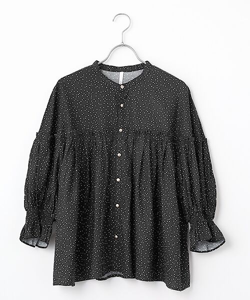 maison de F / メゾンドエフ シャツ・ブラウス | ドットプリント　バンドカラーギャザーブラウス（313クロドット）