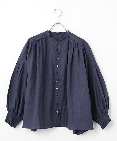 maison de F / メゾンドエフ シャツ・ブラウス | フレンチリネン　シャーリングブラウス（040ネイビー）