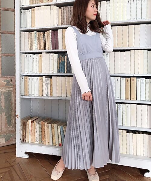 MAJESTIC LEGON / マジェスティックレゴン ロング・マキシ丈ワンピース | サテンプリーツコンビワンピ | 詳細9