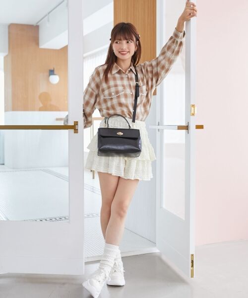 MAJESTIC LEGON / マジェスティックレゴン シャツ・ブラウス | フラップレースルーズシルエットシャツ | 詳細1