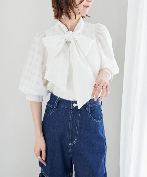 MAJESTIC LEGON/マジェスティックレゴン レディボウタイブラウス オフ/柄 M MAJESTIC LEGON/マジェスティックレゴン レディボウタイブラウス オフ/柄 M