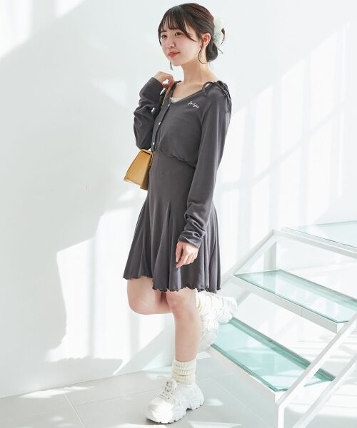 MAJESTIC LEGON / マジェスティックレゴン ミニ丈・ひざ丈ワンピース | カーデセット肩リボンキャミワンピ | 詳細17