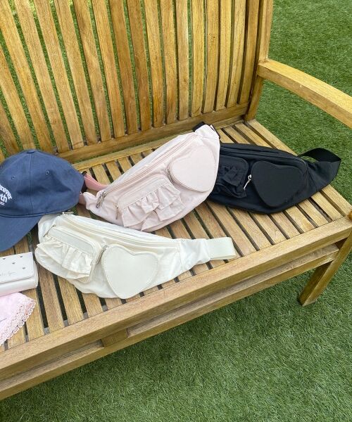 MAJESTIC LEGON / マジェスティックレゴン メッセンジャーバッグ・ウエストポーチ | ハート×フリルウエストポーチ | 詳細30